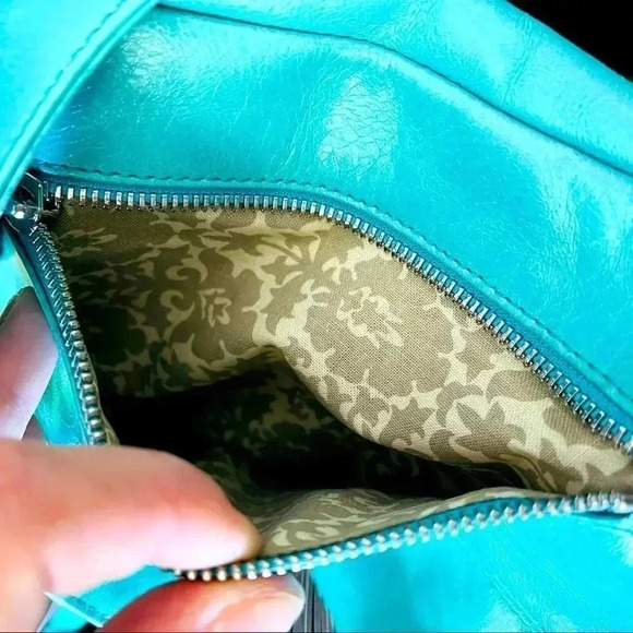 Hobo Sarah Turquoise Crossbody Bag - Picture 7 of 8